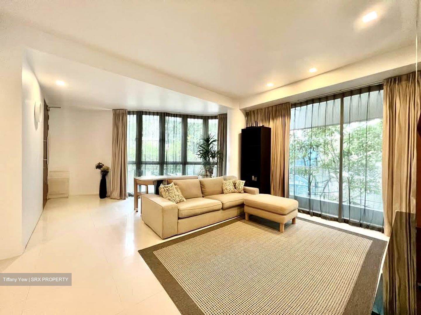 Emily Residence (D9), Apartment #567468711